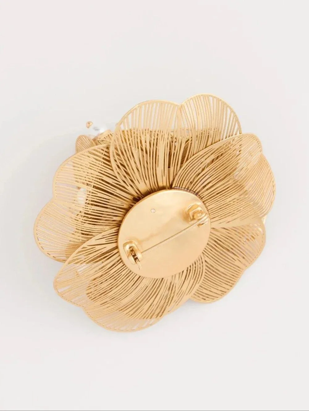 NWT Chico's Filagree Floral Brooch